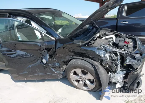 2023 Toyota Rav4 Xle z USA, uszkodzony, nr VIN 2T3W1RFVXPW249197